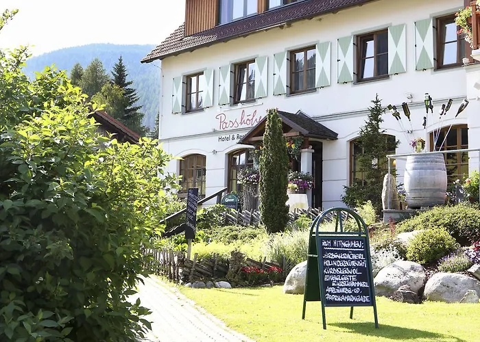 Hotell Passhohe 3*